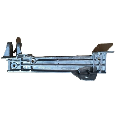 Anno 2005- H4531010108A0 Supporto per braccio destro per camion Foton Auman