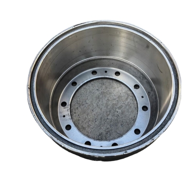Sinotruk Truck Spare Part Accessories Front Brake Drum WG9112440001 Dimensioni standard Anno 2005-