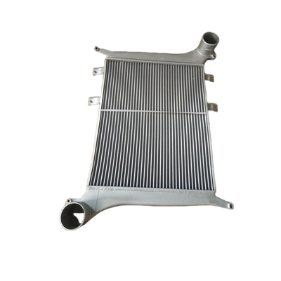 Accessori per camion WG9725530130 Intercooler per Sinotruk HOWO Ricambi per motori per camion