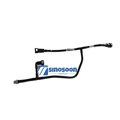 Numero OE 200V12305-5300 Fuel Return Pipe MC11 per Sinotruk Howo A7 Truck Accessories