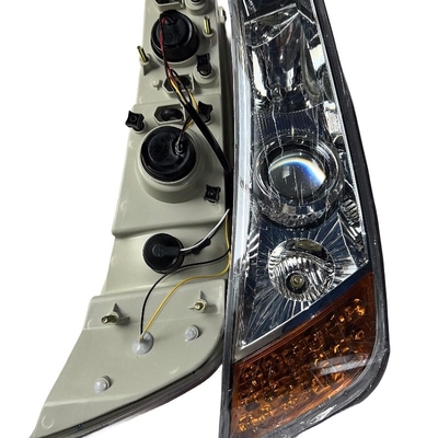 Car Fitment Zhongtong Bus Plastic Bus Head Lamp 25275-03-0201 Prima testa luce cinese