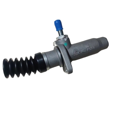 Original 1608-00104 Clutch Master Cylinder per YUTONG Bus Perfetta vestibilità e prestazioni