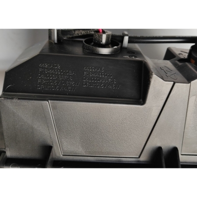 X70PLUS Lampada diurna Assy-LH F18-4499010 Ricambi auto durevoli per JETOUR