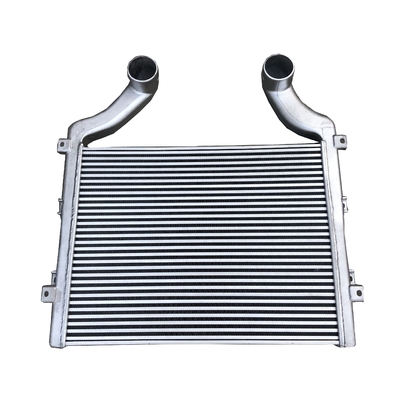 SINOTRUK CNHTC Intercooler AZ9525530003 WG9525531140 WG1671820050 per camion pesanti