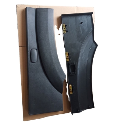Sezione posteriore del parafango anteriore sinistro nero per Sinotruk WG1642230107 alluminio originale